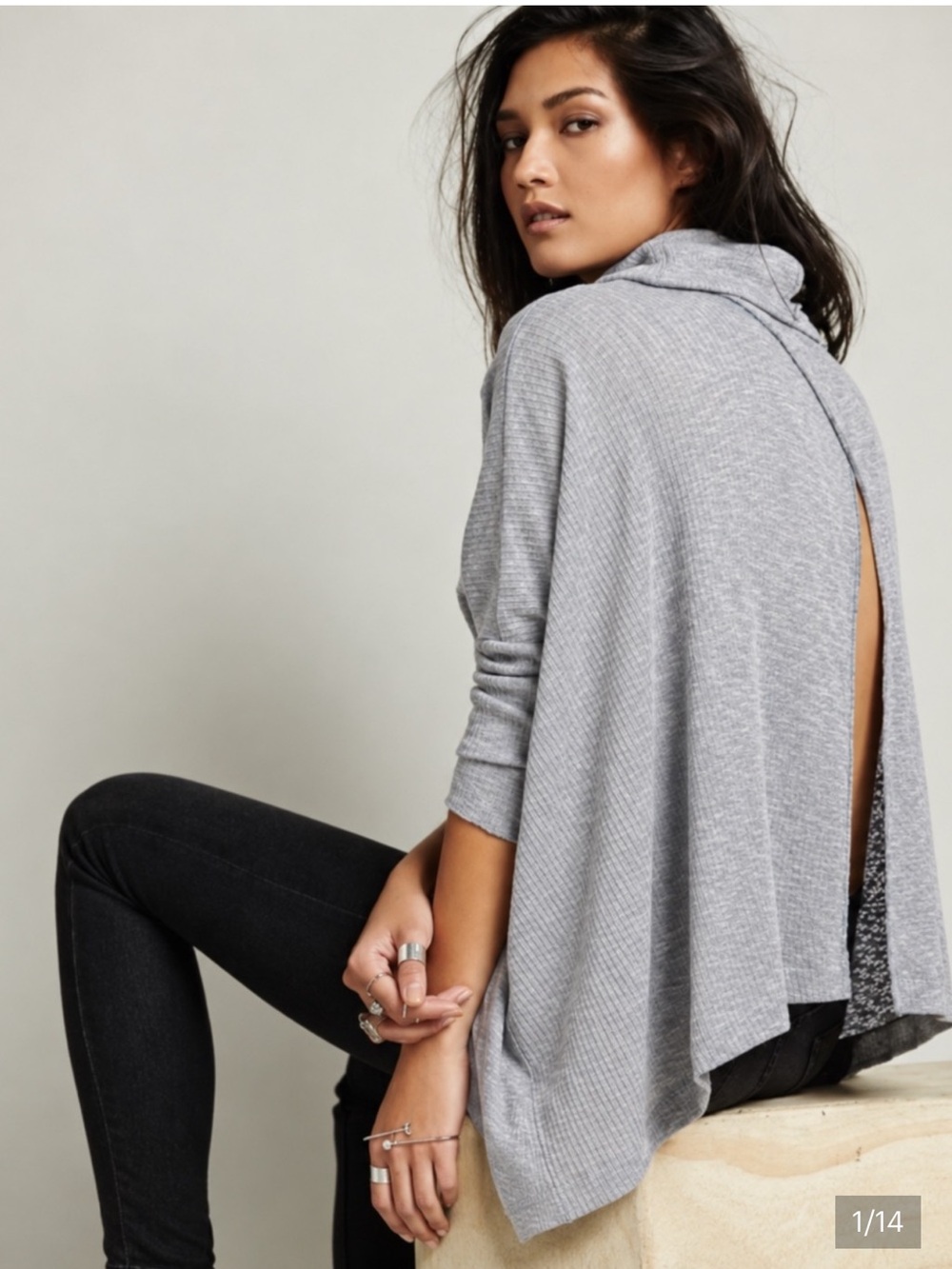 Free People We The Free Split Back Turtleneck Tunic Top Gray. Oversized. Small